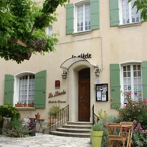 Le Siecle Hotel